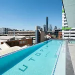 Utopia City Oasis Exquisite Urban Retreat