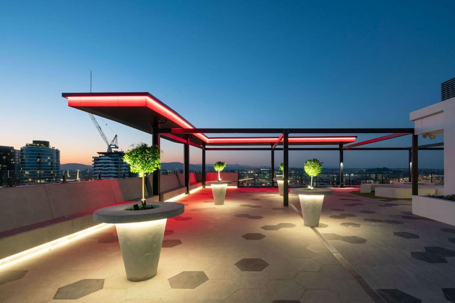 Apartment Utopia City Oasis Exquisite Urban Retreat
